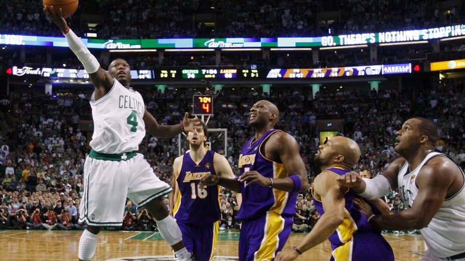 Boston-Lakers (4)