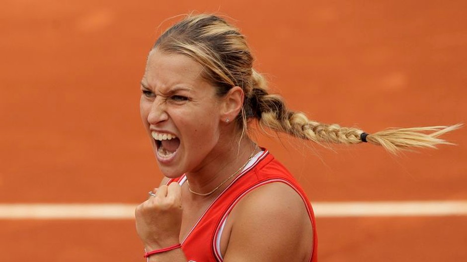 Cibulková víťazí na Roland Garros