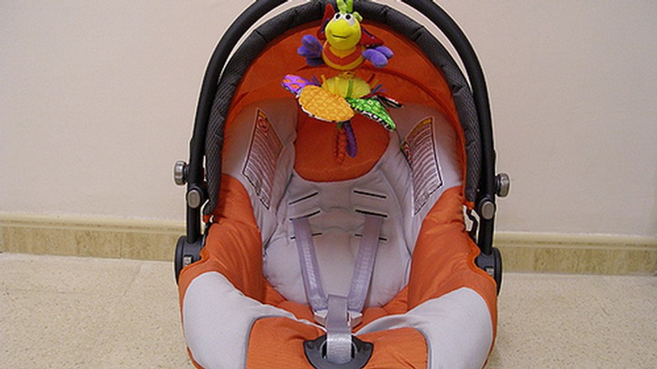 Autosedačka, oranžová