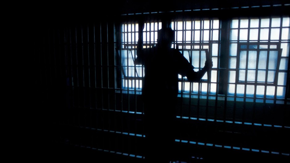 Väzeň, väzenie, mreže