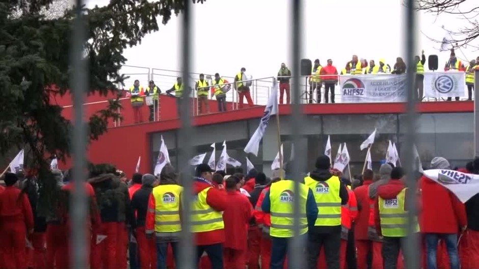 [multi] VN Volkswagen audi strajk 227