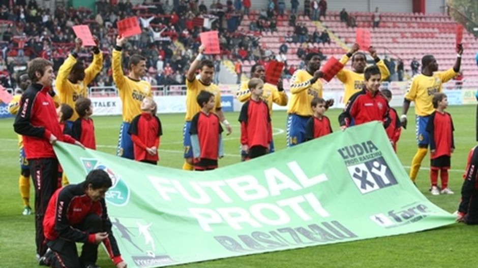 futbal proti rasizmu