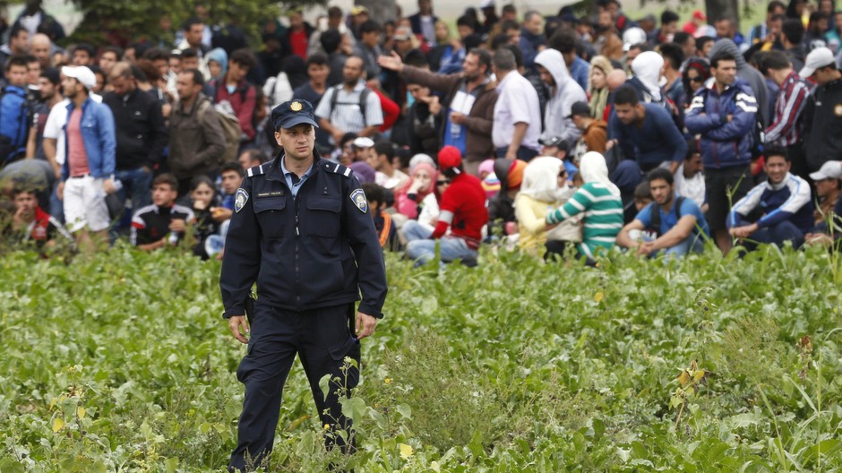 Migranti, Policajt (ilustračná foto)