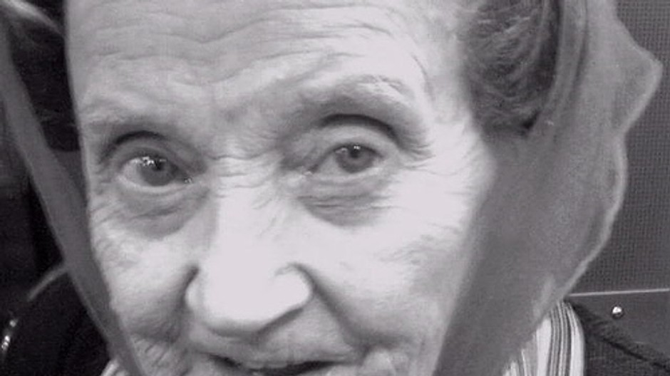 Dôchodkyňa v šatke