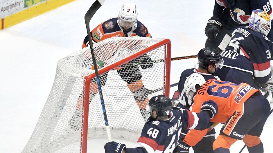 Momentka zo zápasu Michalovce - Slovan