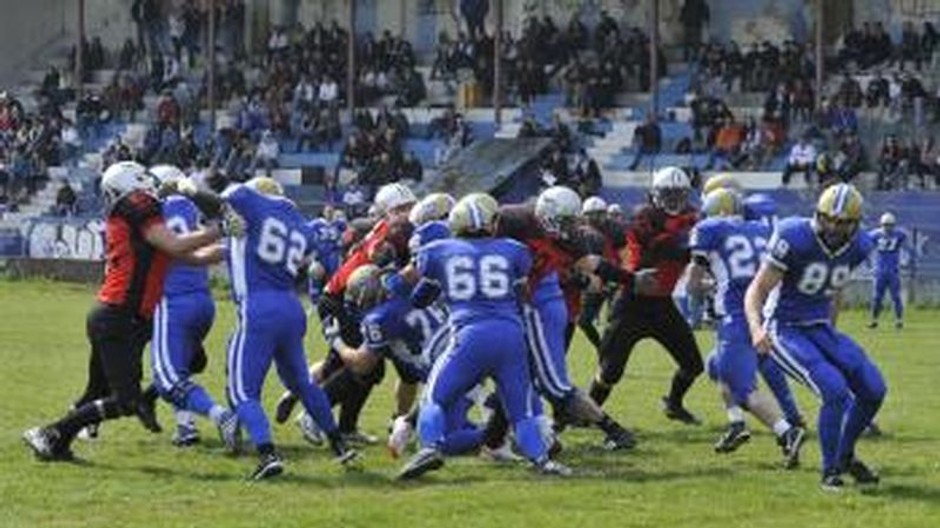 americký futbal - monarchs