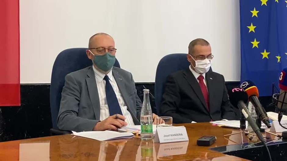 [multi] Jozef Kandera k svojmu rozhodnutiu 398