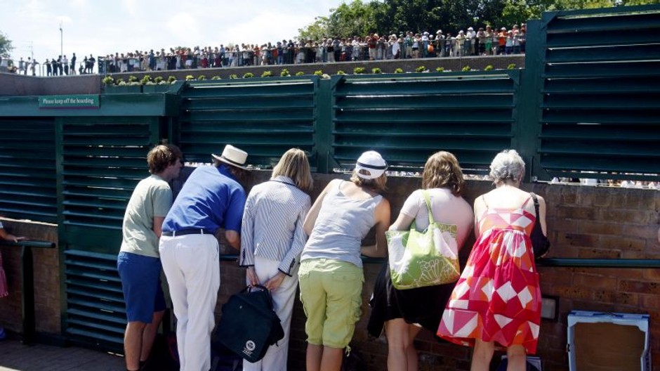 Tabaková nakukne do osemfinále