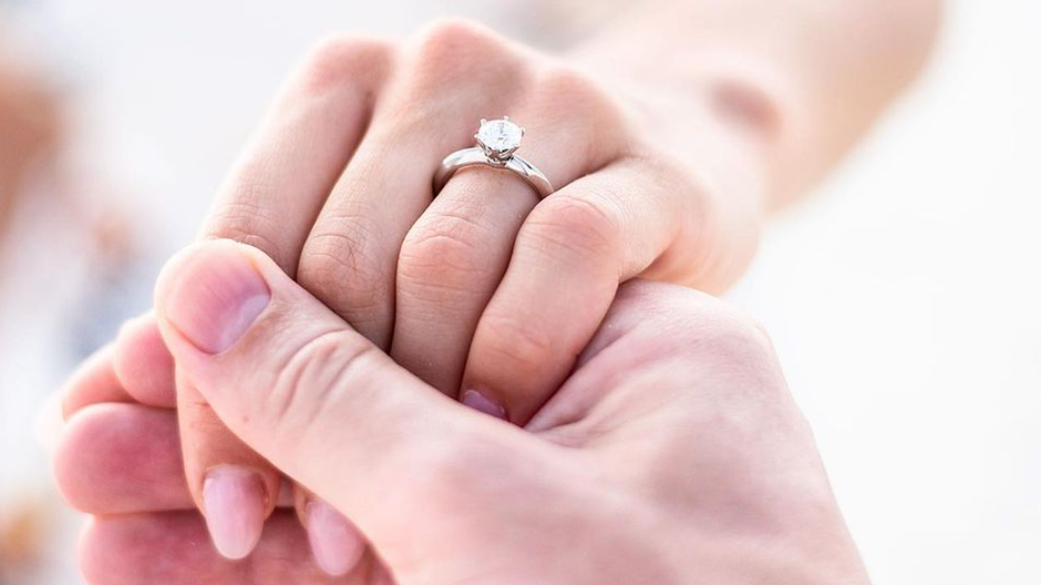 Zasnubny prsten Eva Perkausova