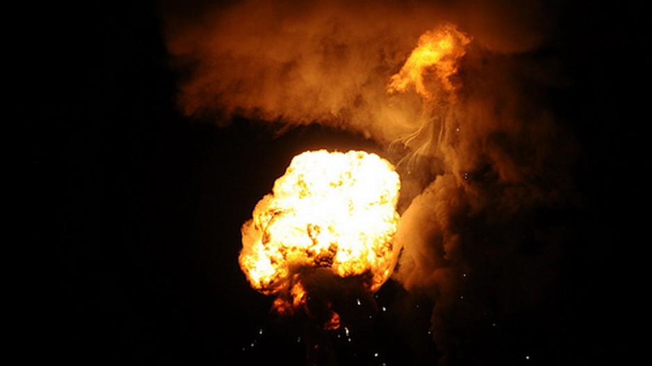 Výbuch v noci