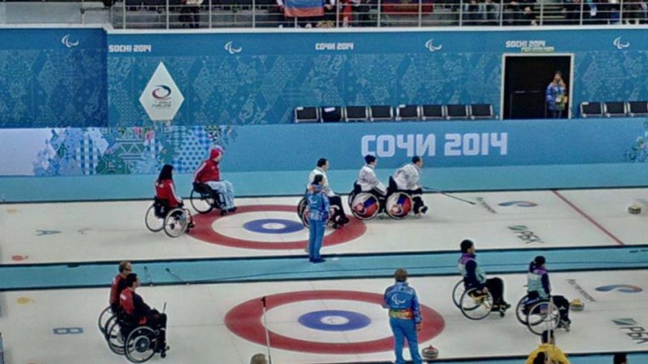 curling SVK Soči paralympionici