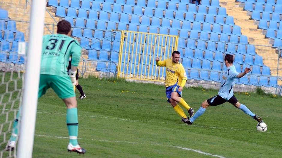 CL, Košice-Nitra