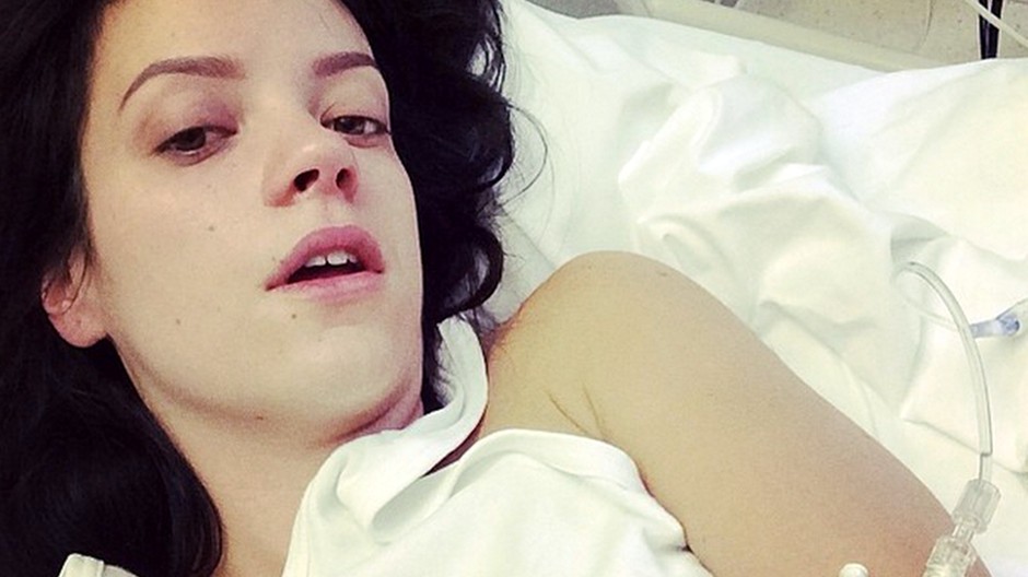 Lily Allen v nemocnici