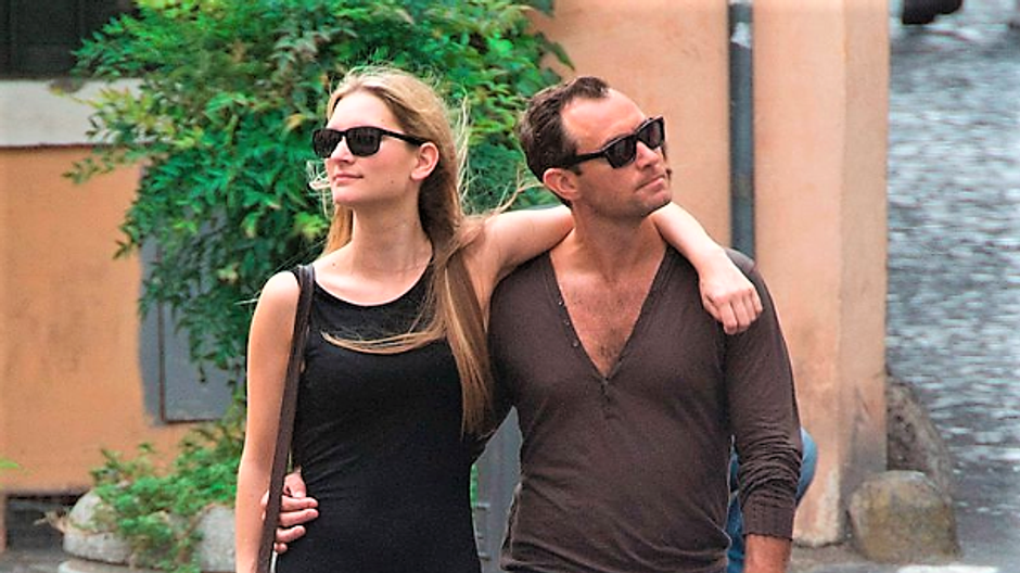 jude law a phillipa coan