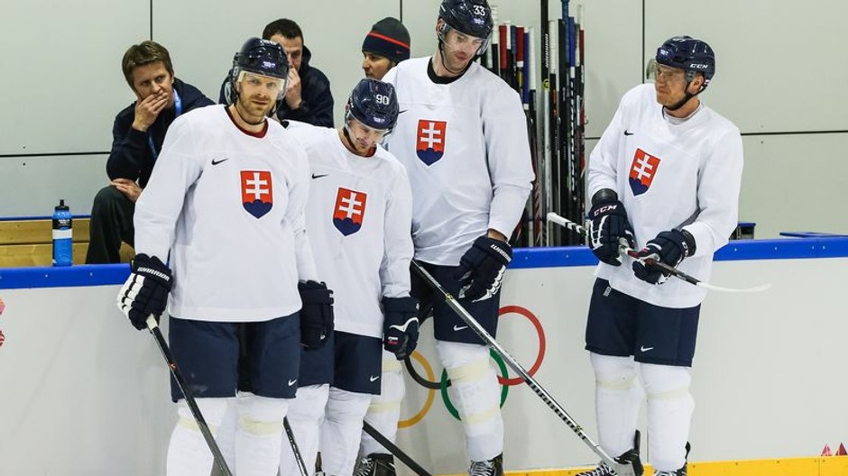 Hokejisti na tréningu v Soči