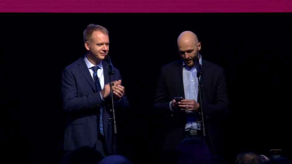 [multi] PS/Spolu: Od osláv k slzám 5713