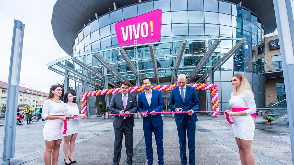 Polus City Center je oddnes VIVO! Bratislava s viac obchodmi a vylepšenou ponukou