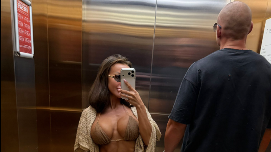 Snúbenec Moniky Jákliovej