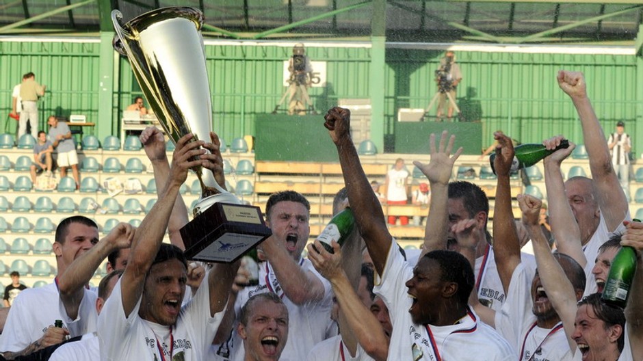 majstri corgon ligy-artmedia petrzalka-drzia pohar