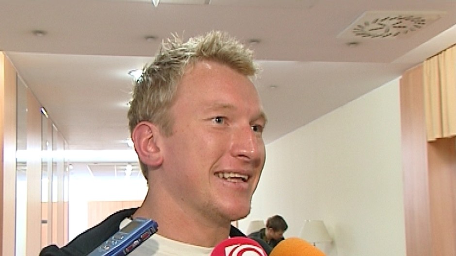 Marcel Hossa s úsmevom pred kamerou