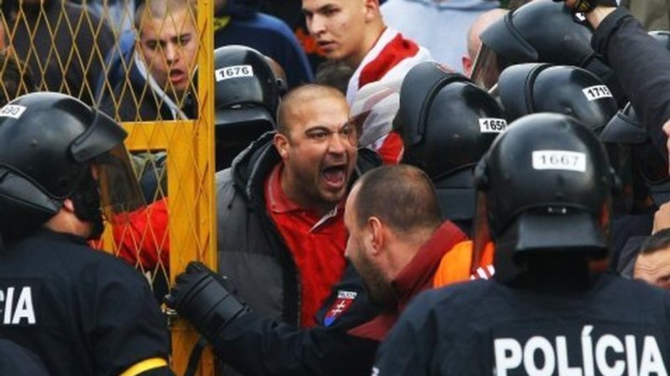 DAC-Slovan ultras