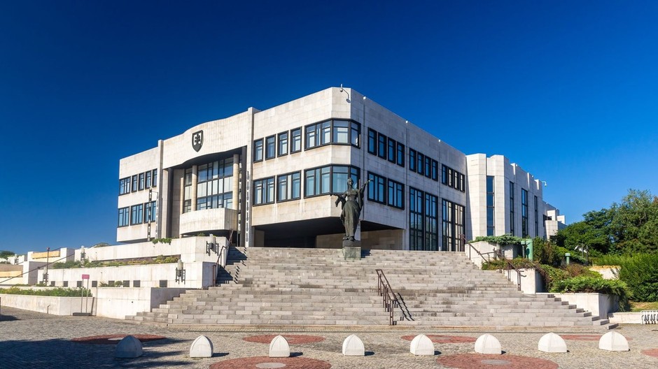 parlament, NRSR, Bratislava.jpg