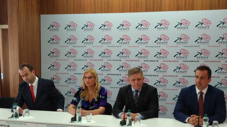 Tlačová beseda strany Smer k dôchodkom 