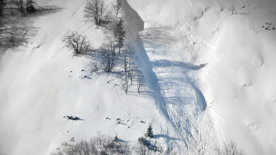 hory kopec lavína il