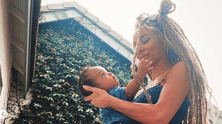 Alyssa Scott a malý Zen