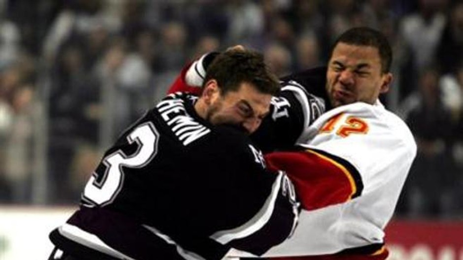 Iginla bitka Beauchemin