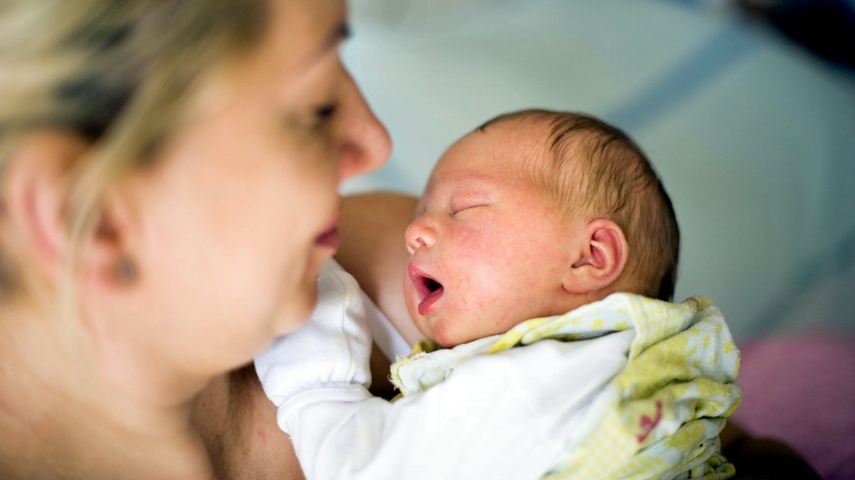 Matka dieťa narodenie nemocnica