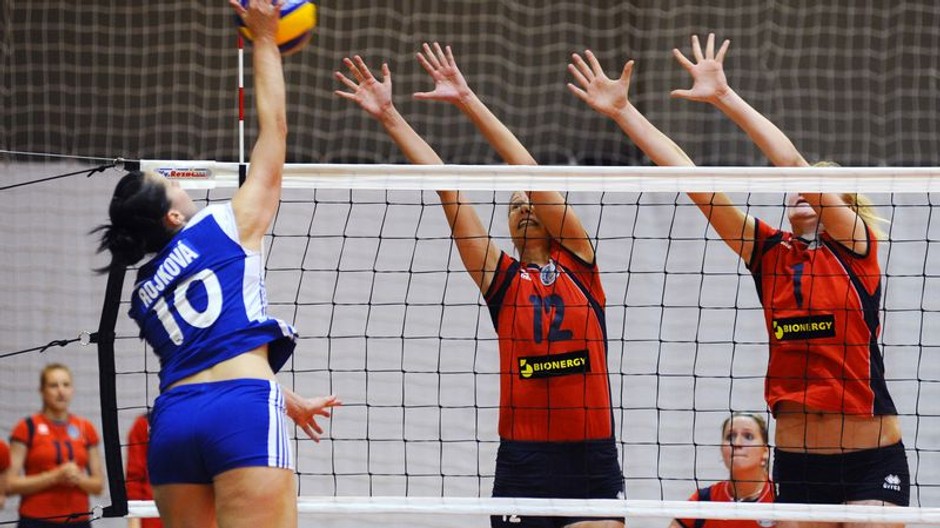 Play-off, Slávia UK-Doprastav