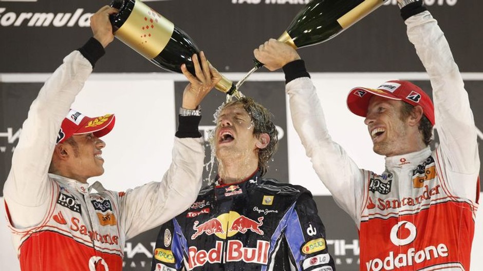 Vettel  víťazom VC v Abú Zabí