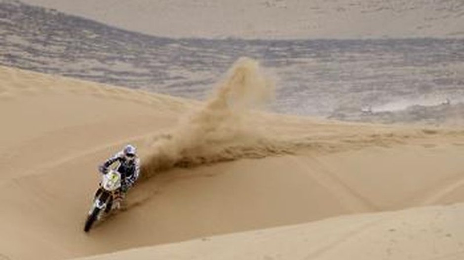 Dakar motorka duna