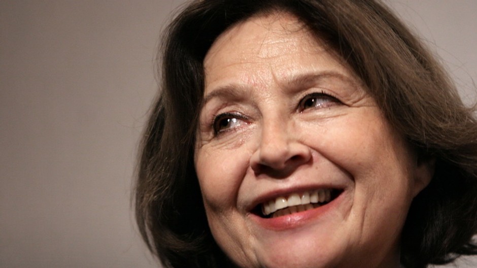 Emilia Vasaryova sa smeje