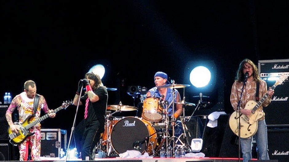 red hot chilli peppers