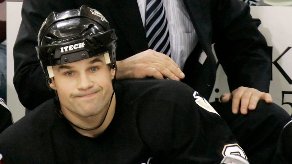 Ronald Petrovický v drese klubu NHL Pittsburgh Penguins. 