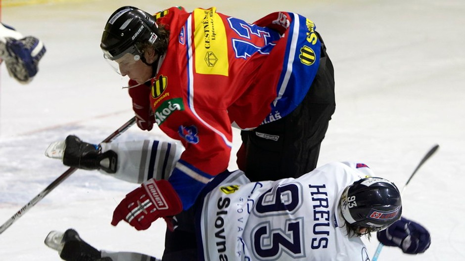 extraliga:Slovan-Mikuláš