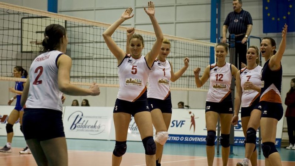 Volejbalistky Slávie UK