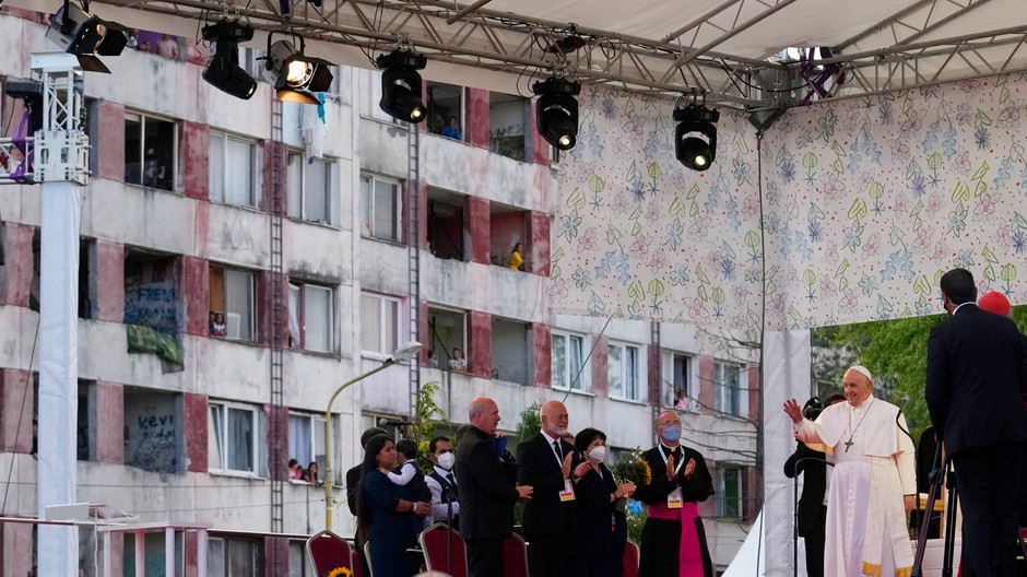 Pápež na sídlisku Lunik IX.