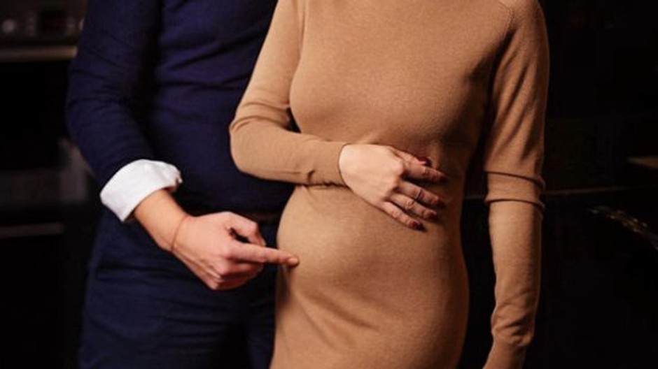 Speváčka je v očakávaní