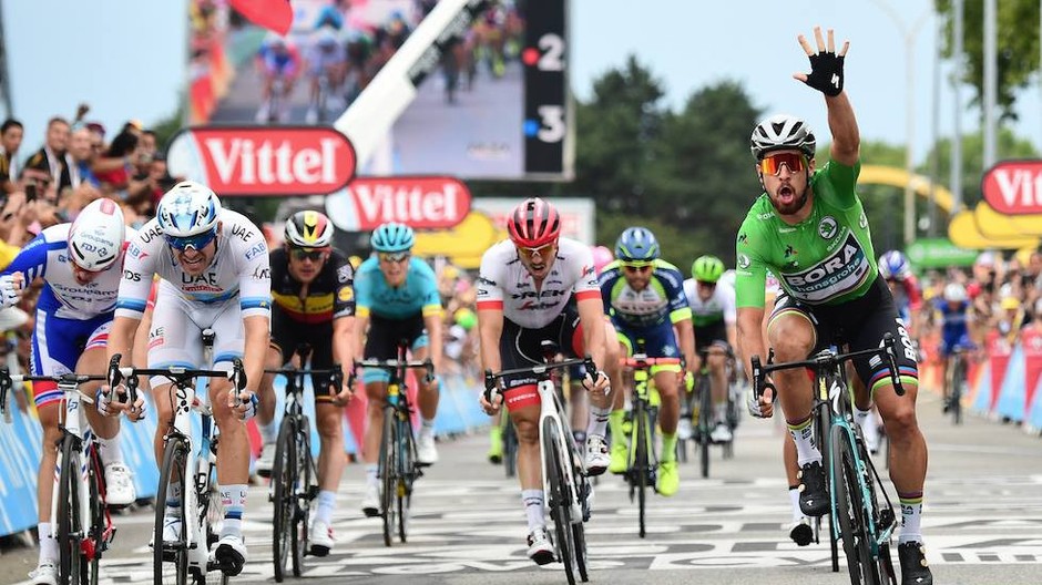 Saganov 11. triumf na TdF.jpg