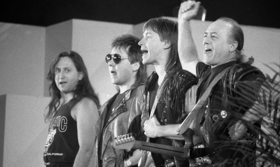 Ani náhodou! Kapele Olympic zatrhla vdova účasť na pohrebe ich člena, aj tak spravili TOTO gesto!