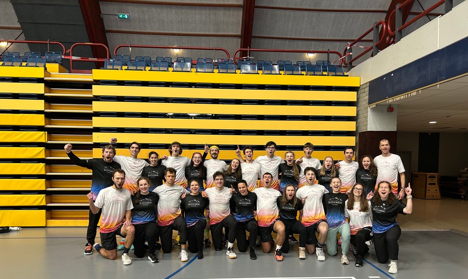 Slováci v ultimate frisbee predviedli historický úspech. Fanúšikov uchvátil aj virálny moment