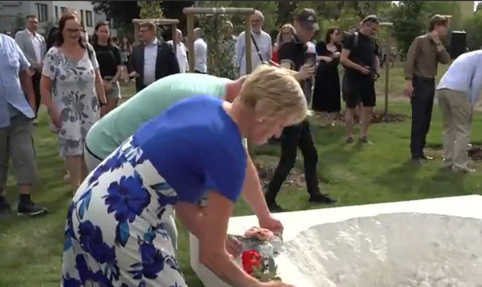 V Prešove odhalili Pamätník neuskutočnenej svadby, pietne miesto Jána Kuciaka a Martiny Kušnírovej