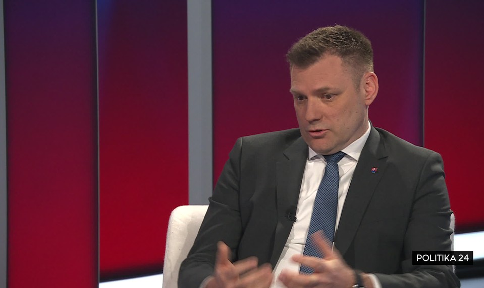 Taraba tvrdí, že už podal prihlášku do SNS