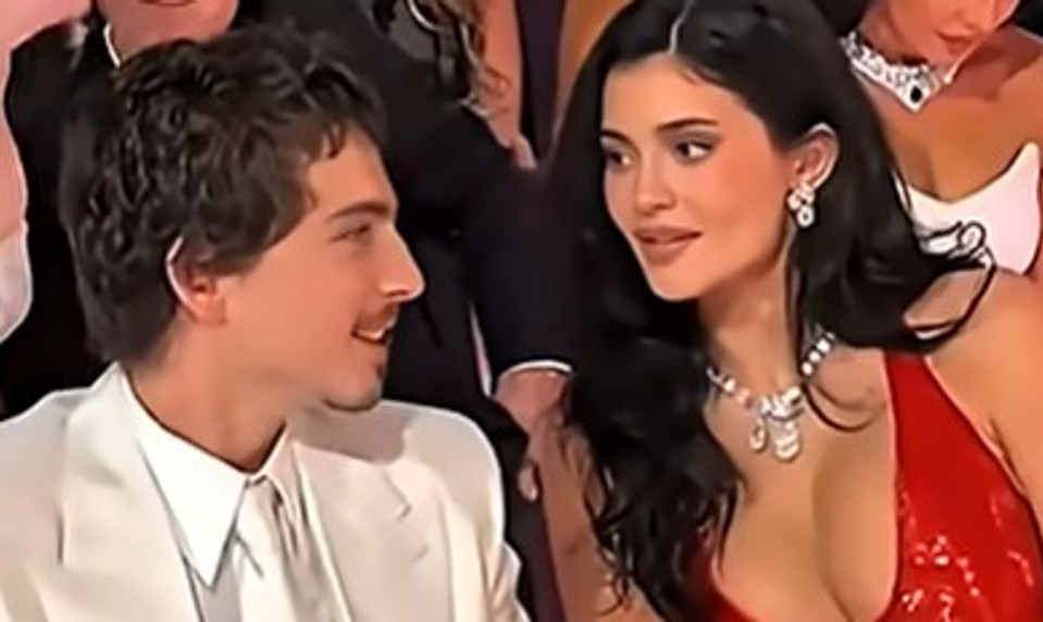 Najväčšia prehra na Oscaroch! TOTO zašepkal sklamaný herec priateľke počas galavečera!