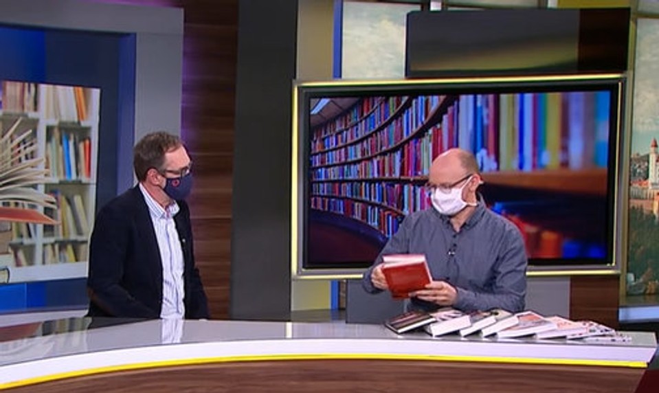 Literárny publicista uvádza horúce novinky na trhu. Po akej knihe sa oplatí siahnuť?