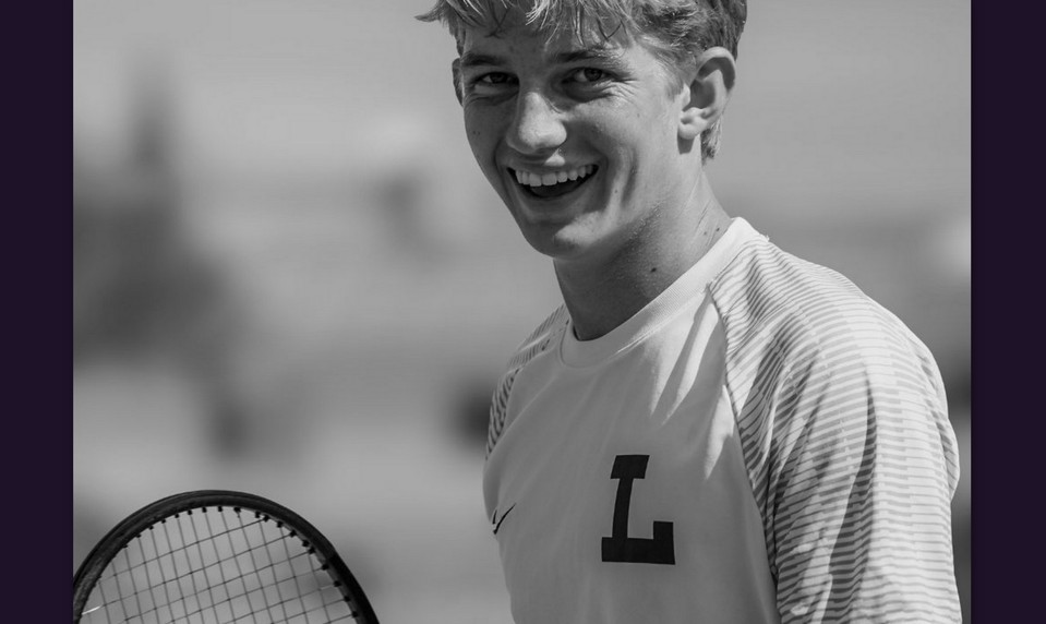 Zomrel americký tenista (†18), o mesiac mal promovať