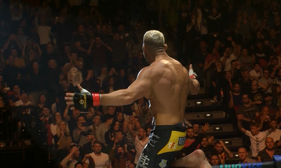 Verejnosť očakávala jeho prehru, nikto mu neveril, a predsa zanechal nezmazateľnú stopu v histórii MMA